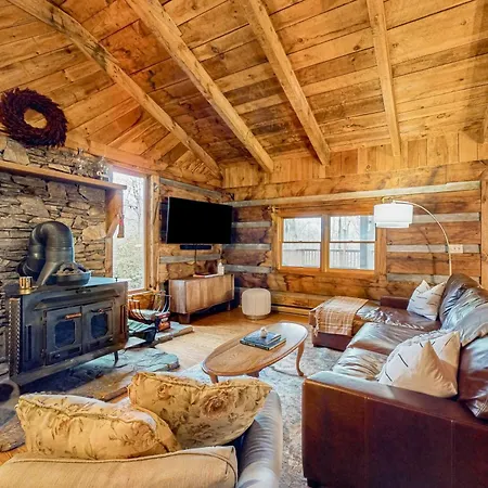 Gold Creek Cabin